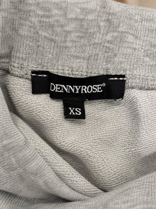 Mono Denny Rose gris con rayas