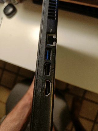 Portátil Aspire i3 6100u. Sin disco duro