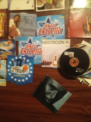 Lote de CDs de Música Variados