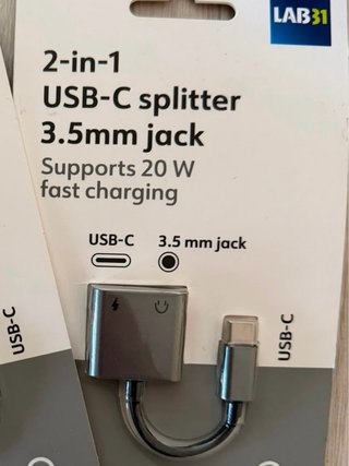 Adattatore USB c a jack