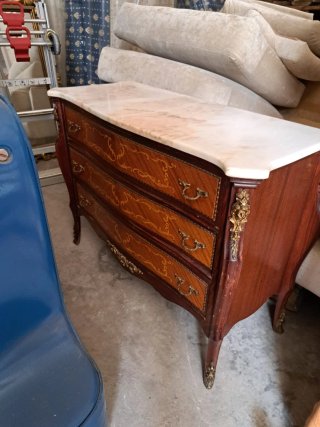 Cómoda Antigua con Marquetería y Mármol