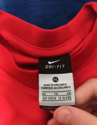 Sudadera Nike Dri-Fit Roja