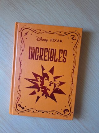 Libro Los Increíbles Historias Inolvidables