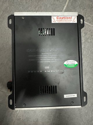 Equipo de sonido Subwoofer y Amplificador