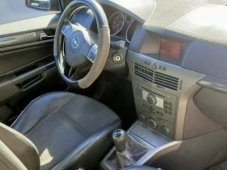Opel Astra  Astra  2005