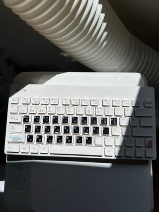 Teclado inalámbrico OMOTON, ratón compacto y cable
