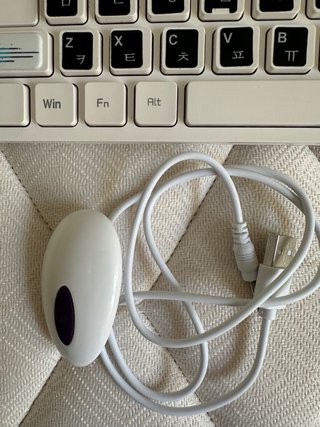Teclado inalámbrico OMOTON, ratón compacto y cable