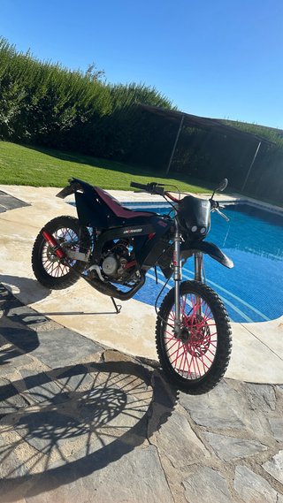 Rieju MRX 50 Enduro en buen estado.