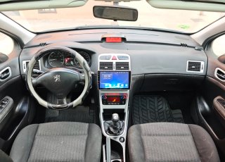 PEUGOET 307 SW 7 PLAZAS UN AÑO DE GARANIA INLUIDA