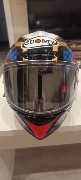 Casco de Moto Suomy