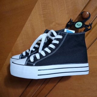 NUEVAS Zapatillas Altas Lona CON ETIQUETA n° 40