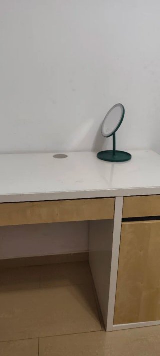 Escritorio Ikea Blanco y Madera