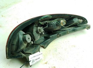 Piloto trasero derecho nissan almera tino 22884862