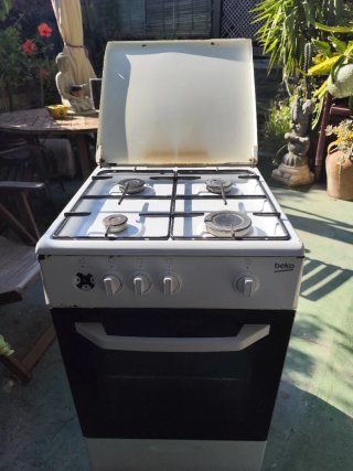 Forno a gas Beko