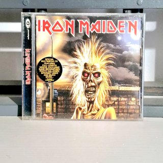 IRON MAIDEN: Iron Maiden