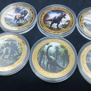 6 MONEDAS CONMEMORATIVAS DE DINOSAURIOS DE 40 MM