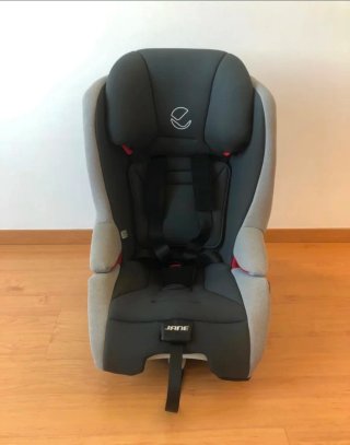 Sillita de coche Jane Drive iSize con Isofix