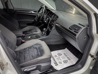 Volkswagen Golf R-LINE DSG