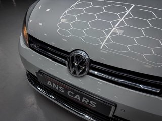 Volkswagen Golf R-LINE DSG
