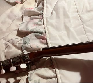 Guitarra Admira en buen estado