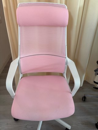 Silla de escritorio ergonómica rosa y blanca
