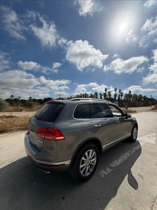 Volkswagen Touareg V6