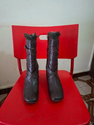 Botas de Piel Hispanitas