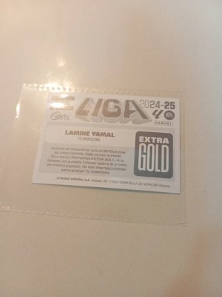 Carta Extra Gold Lamine Yamal 40 EA Sports