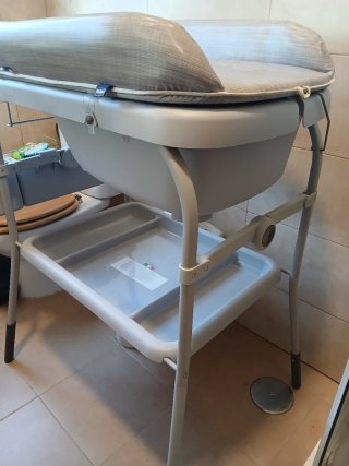 Cambiador con Bañera para Bebé