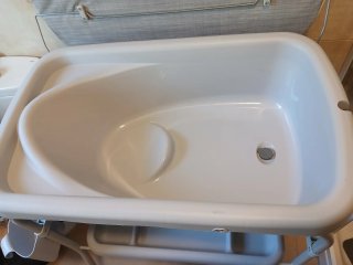 Cambiador con Bañera para Bebé