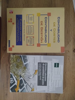 Libros contabilidad de gestión ADE UNED