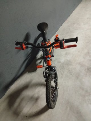 Bicicleta infantil Btwin naranja