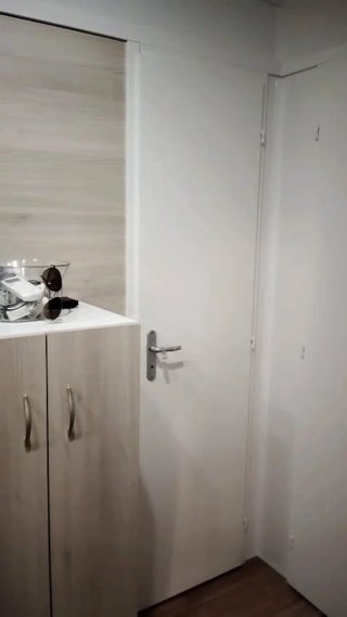 Móvilhome 9 x 4 con porche de madera de 6 x 3