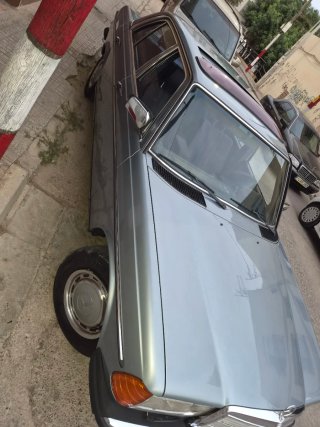 Mercedes-Benz Clase E 1993