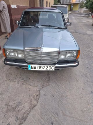 Mercedes-Benz Clase E 1993
