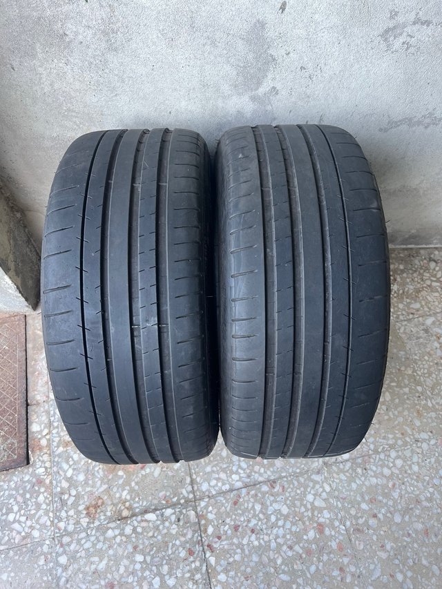 225/40/18 Michelin Pilot Super Sport