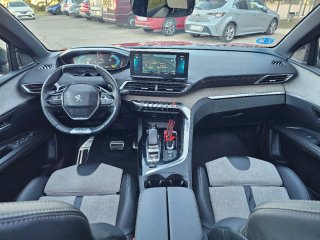 Peugeot 3008 GT Hybrid 4 4x4 300 cv PHEV año 2021