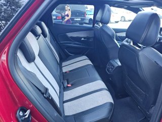 Peugeot 3008 GT Hybrid 4 4x4 300 cv PHEV año 2021