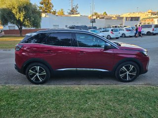 Peugeot 3008 GT Hybrid 4 4x4 300 cv PHEV año 2021