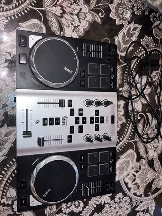 Mesa de mezclas Hercules DJ Control AIR