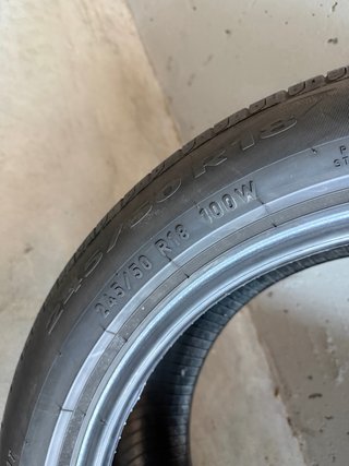 2 Neumáticos Pirelli 245/50 R18 Runflat