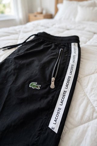 Chándal Lacoste naranja y negro Talla XL y XXL