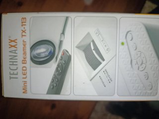 Proyector LED Portátil Technaxx TX-113