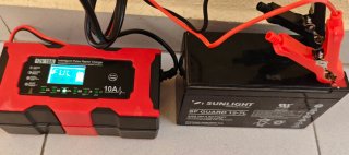 Batería AGM VRLA Sunlight 12V 7Ah