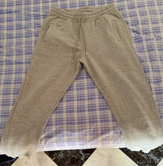 Pantalón de chándal gris Lefties