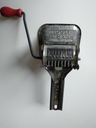 Antiguo rallador frances Mouli Persil