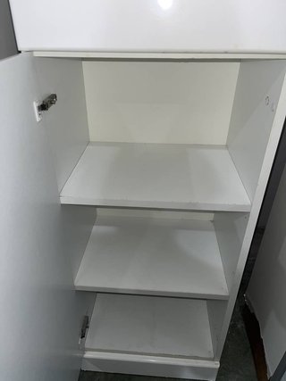 ARMARIO DE BAÑO