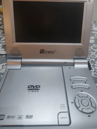 Reproductor DVD Portátil Nevir