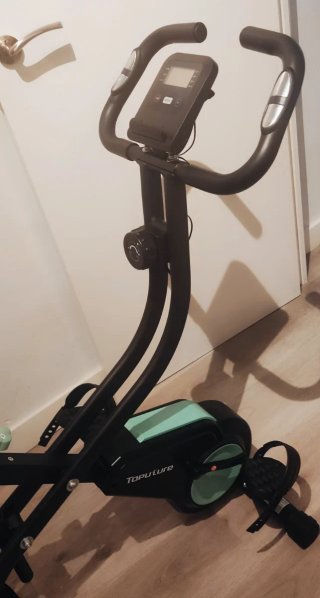 Bicicleta Estática Topeture en estado "km 0"