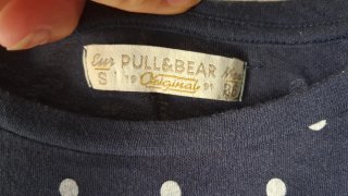 Camiseta de lunares Pull&Bear